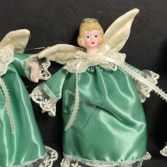 1 Vintage Angel Christmas Ornament, porcelain head arms angel small tree topper - Picture 4 of 10